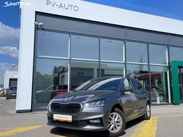 Car image 32
