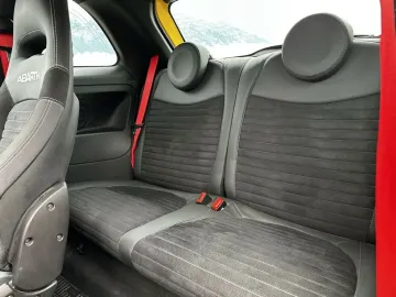 Car image 25