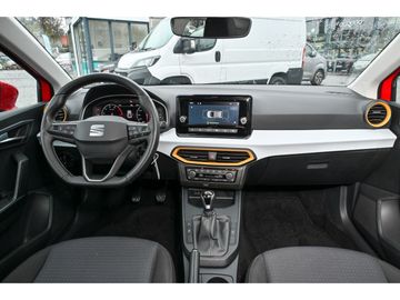 Car image 12