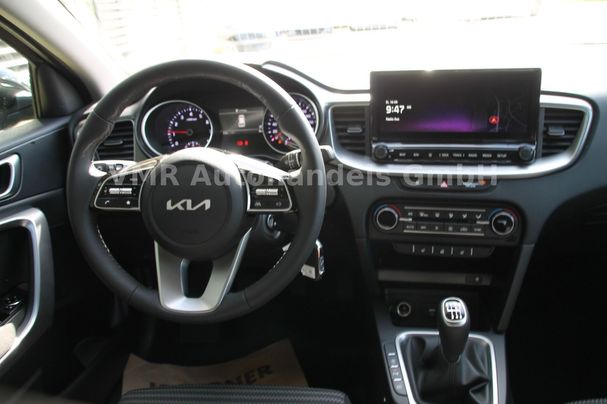 Kia Ceed 1.5 T-GDI 118 kW image number 11