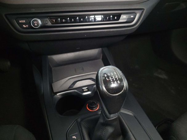 BMW 118i 103 kW image number 26