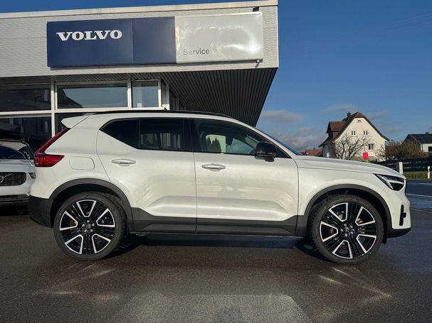 Volvo XC40 B4 Dark Ultimate 145 kW image number 3