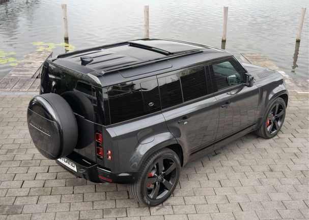 Land Rover Defender 110 P400e 297 kW image number 4