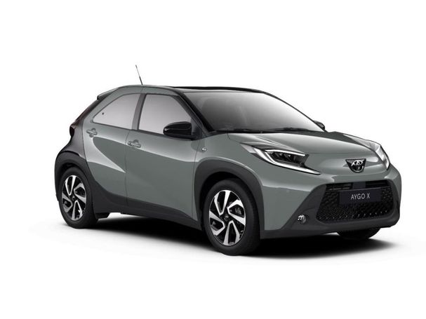 Toyota Aygo X 53 kW image number 8