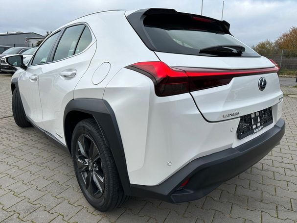 Lexus UX 250h 131 kW image number 7