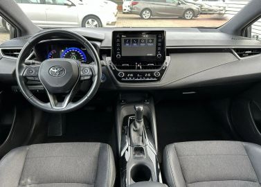 Car image 13