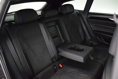 Car image 41