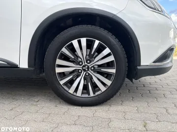Car image 36