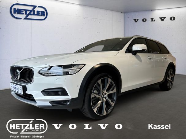 Volvo V90 Cross Country AWD B4 145 kW image number 1