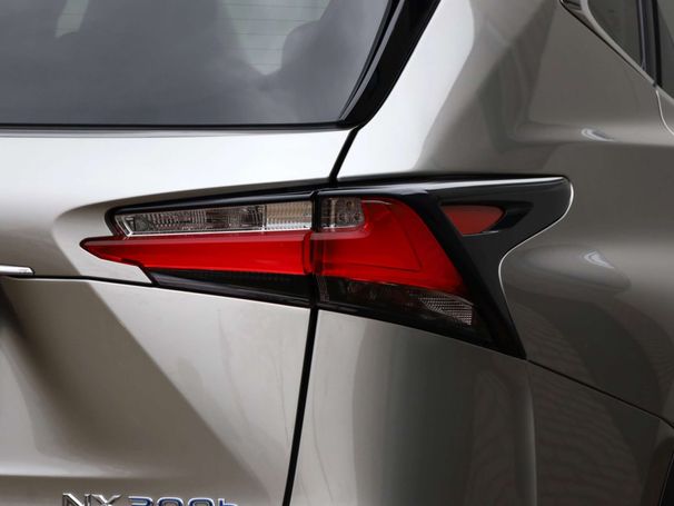 Lexus NX 300 h AWD 145 kW image number 39