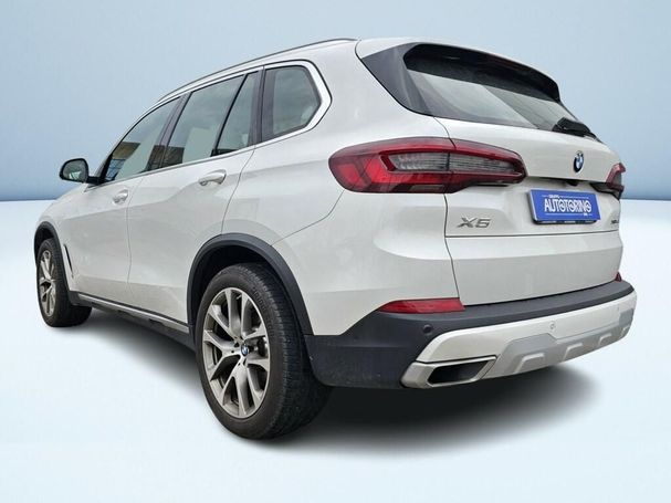 BMW X5 xDrive 250 kW image number 4