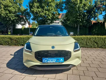 Car image 3