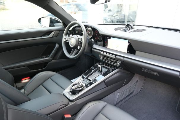 Porsche 992 Carrera 4S 331 kW image number 21