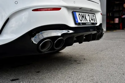 Car image 38