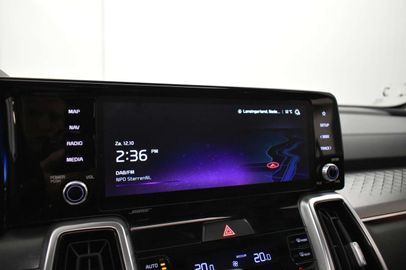 Car image 31