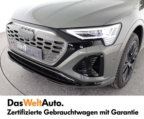 Audi Q8 55 quattro e-tron S-line 250 kW image number 2