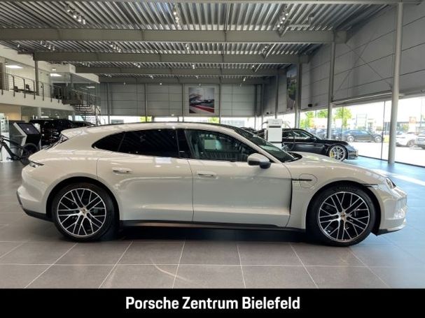 Porsche Taycan Sport Turismo 320 kW image number 6