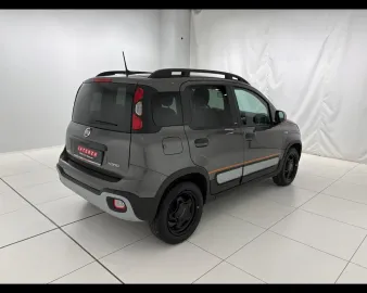 Car image 15