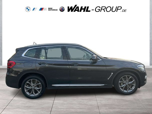 BMW X3 xDrive30e 215 kW image number 3