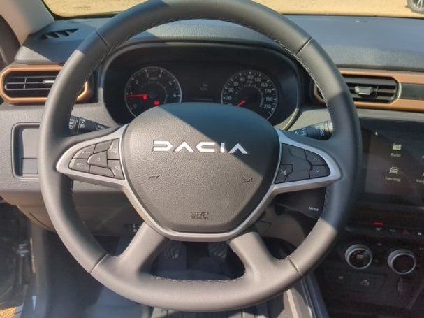 Dacia Duster TCe 130 96 kW image number 7