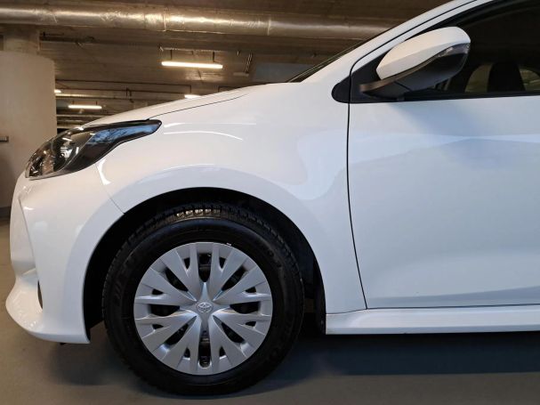 Toyota Yaris 1.0 Comfort 53 kW image number 31