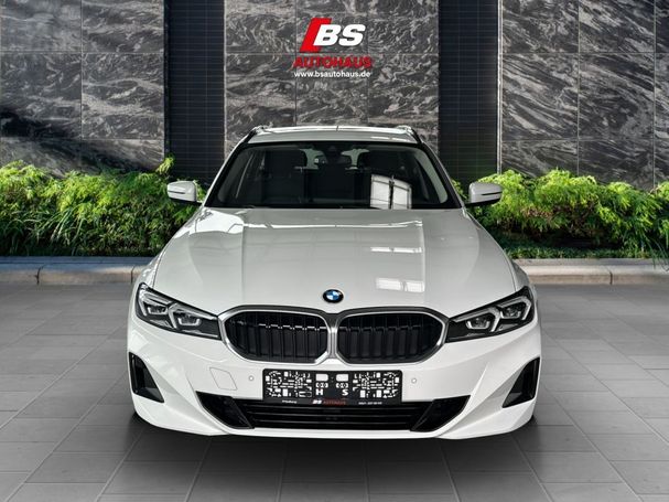 BMW 320i Touring 135 kW image number 15