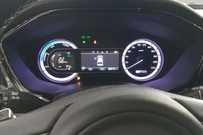 Car image 11