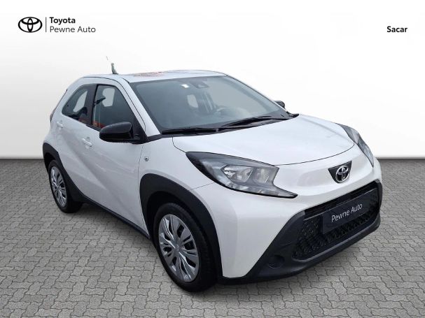 Toyota Aygo X 53 kW image number 7