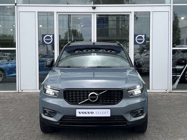 Volvo XC40 T3 T8 120 kW image number 2