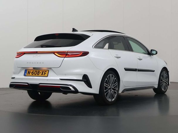 Kia ProCeed 1.5 T-GDI GT Line 118 kW image number 3