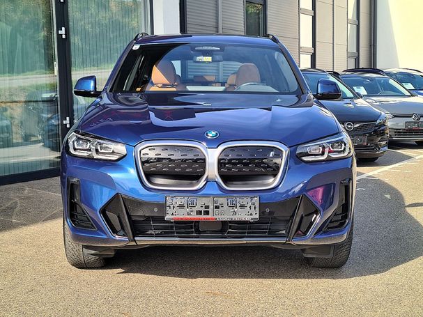 BMW iX3 M Sport 210 kW image number 2