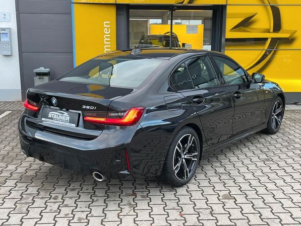 BMW 320i M Sport 135 kW image number 4