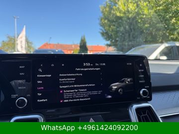 Car image 33