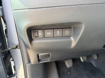 Car image 29