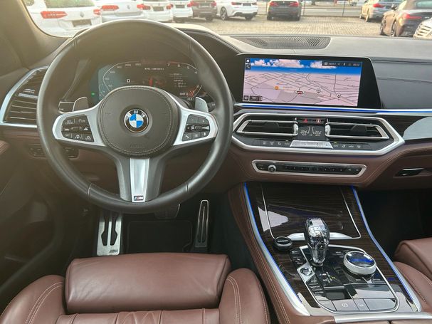 BMW X5 M50i xDrive 390 kW image number 10