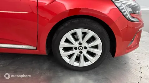 Car image 20