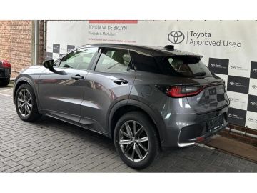 Car image 2