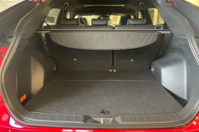 Car image 24