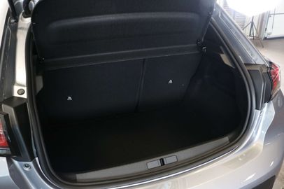 Car image 39