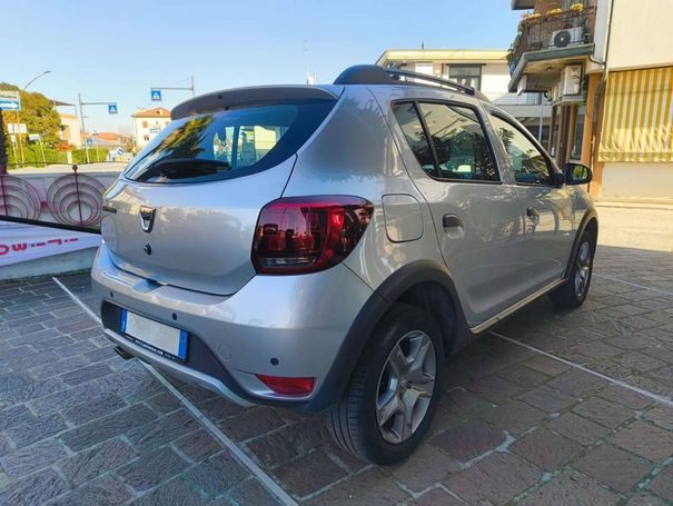 Dacia Sandero TCe 90 Comfort 66 kW image number 3