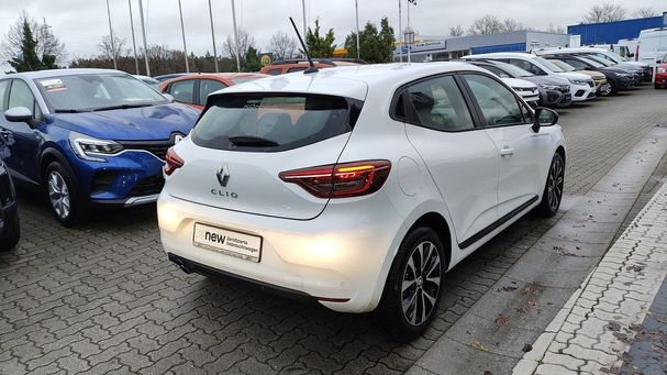 Renault Clio 49 kW image number 3