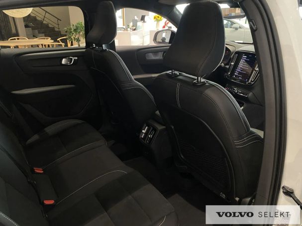 Volvo C40 170 kW image number 32