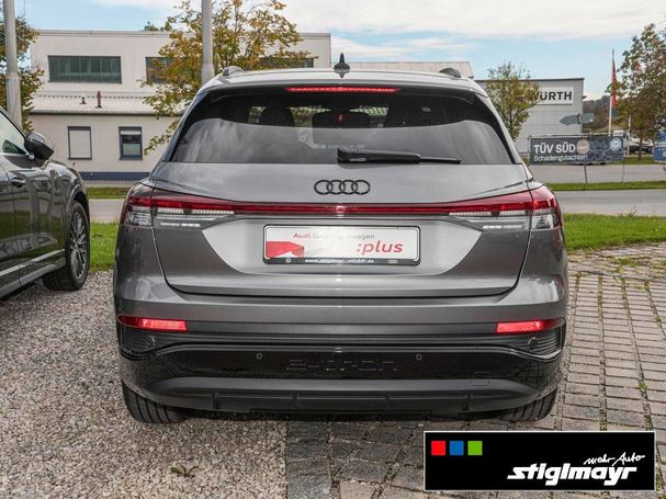 Audi Q4 35 e-tron S-line 125 kW image number 11