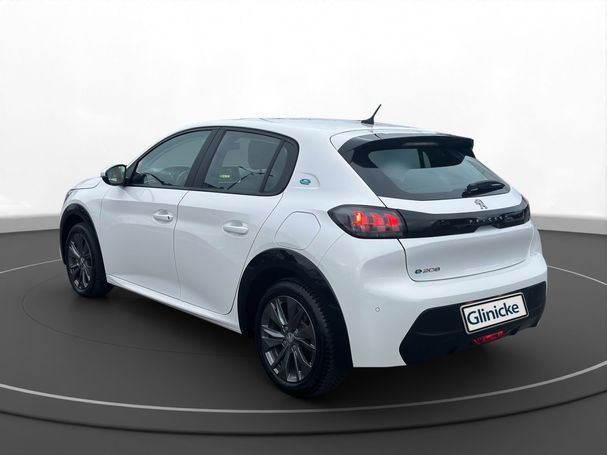 Peugeot e-208 100 kW image number 8