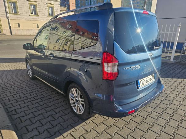 Ford Tourneo Courier 1.5 TDCi Titanium 74 kW image number 2