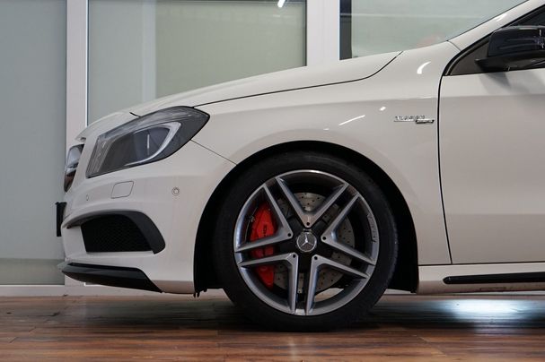 Mercedes-Benz A 45 AMG 4Matic 265 kW image number 5