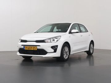 Car image 36