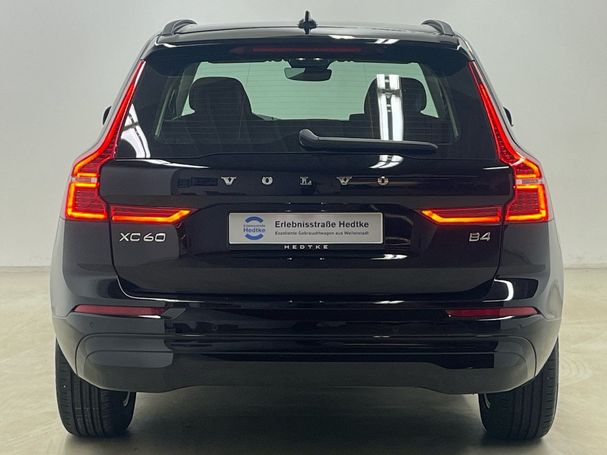 Volvo XC60 B4 Diesel Momentum 145 kW image number 5