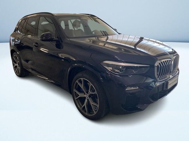 BMW X5 xDrive 210 kW image number 2