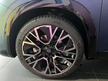 Car image 45